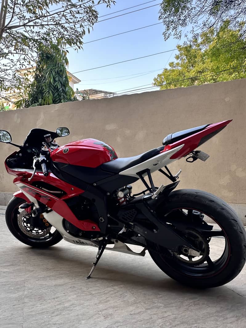 Yamaha R6 5