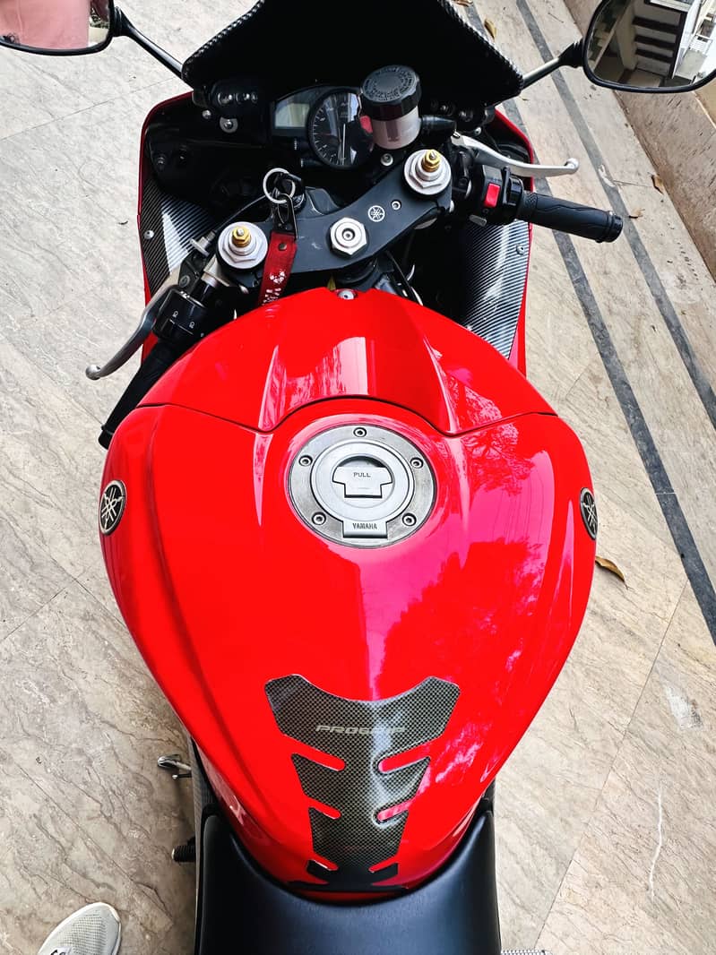 Yamaha R6 7