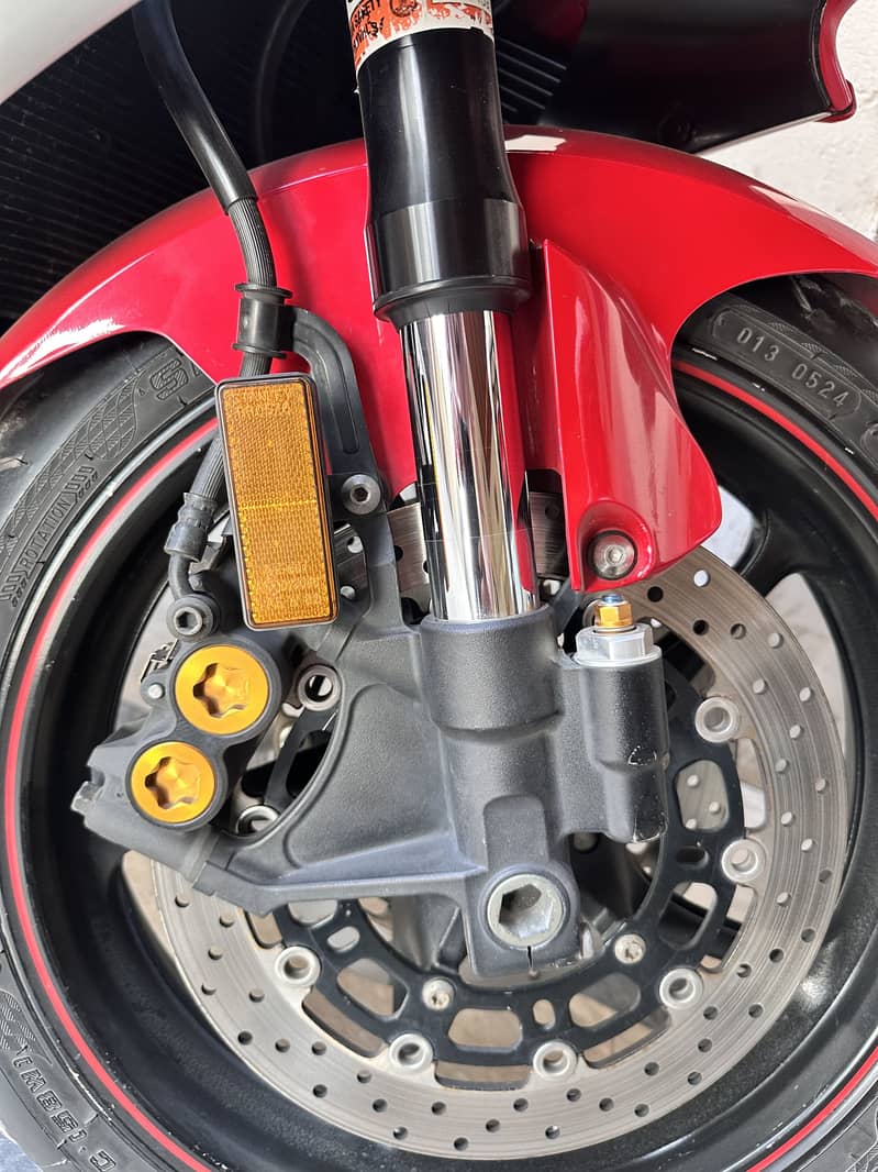Yamaha R6 13
