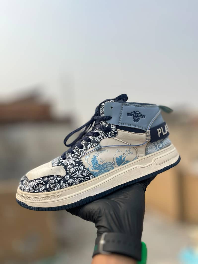 Well condition shoes 0