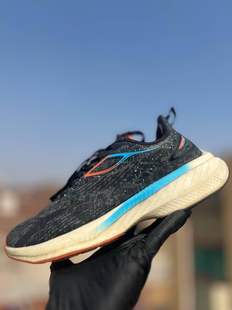 Well condition shoes 14