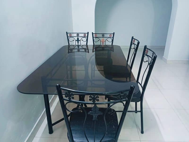 dinning table 0