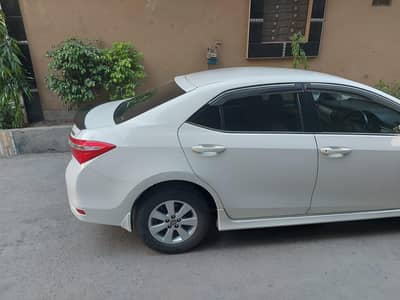 Toyota Corolla Altis 2017