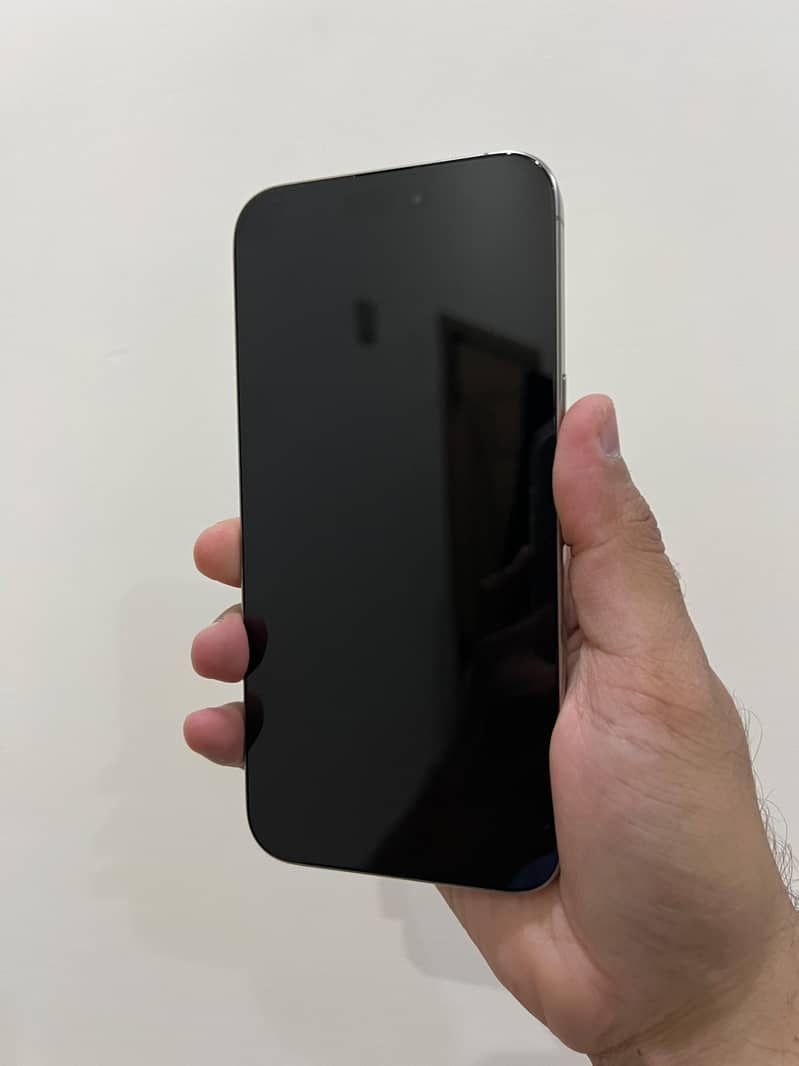 Iphone 15 pro max FU 1