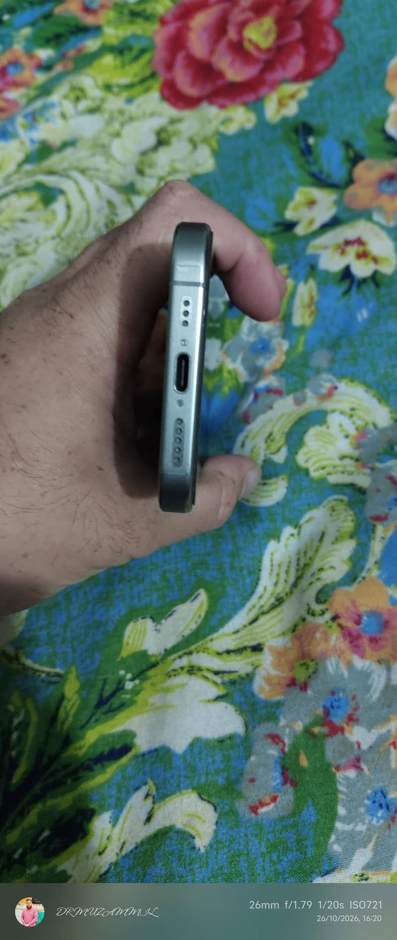 Apple iPhone 15 Pro 2