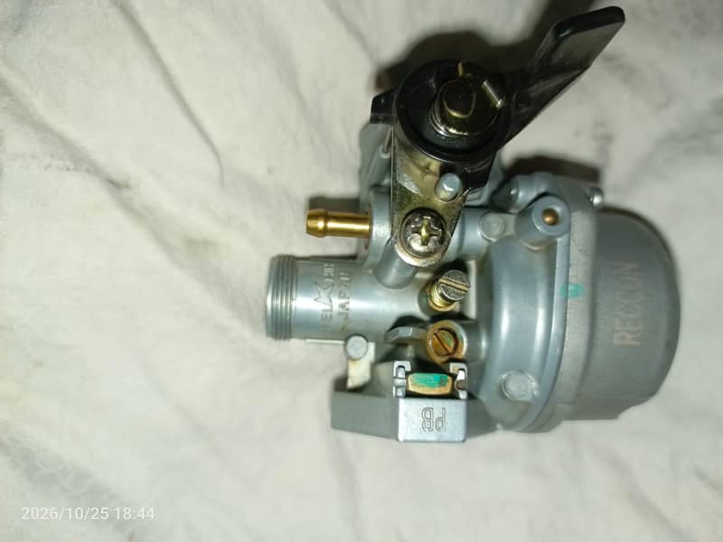 bilkul new corburetor. 3