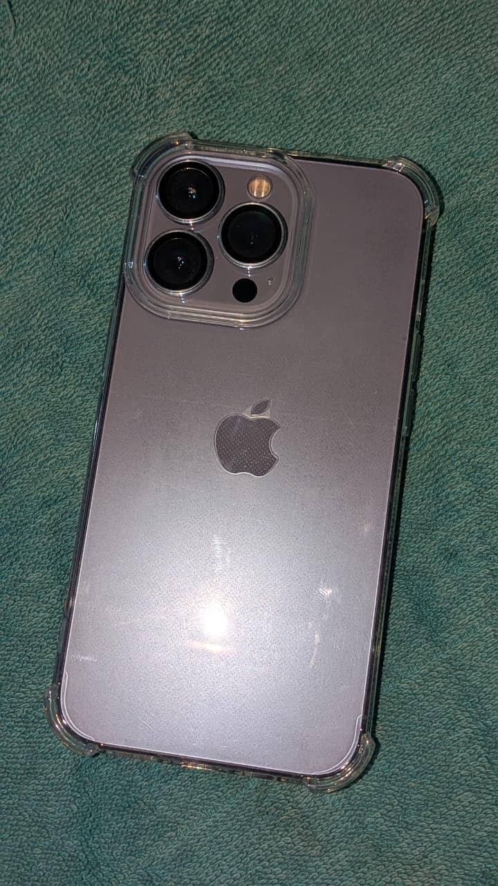 Apple iPhone 13 Pro 1