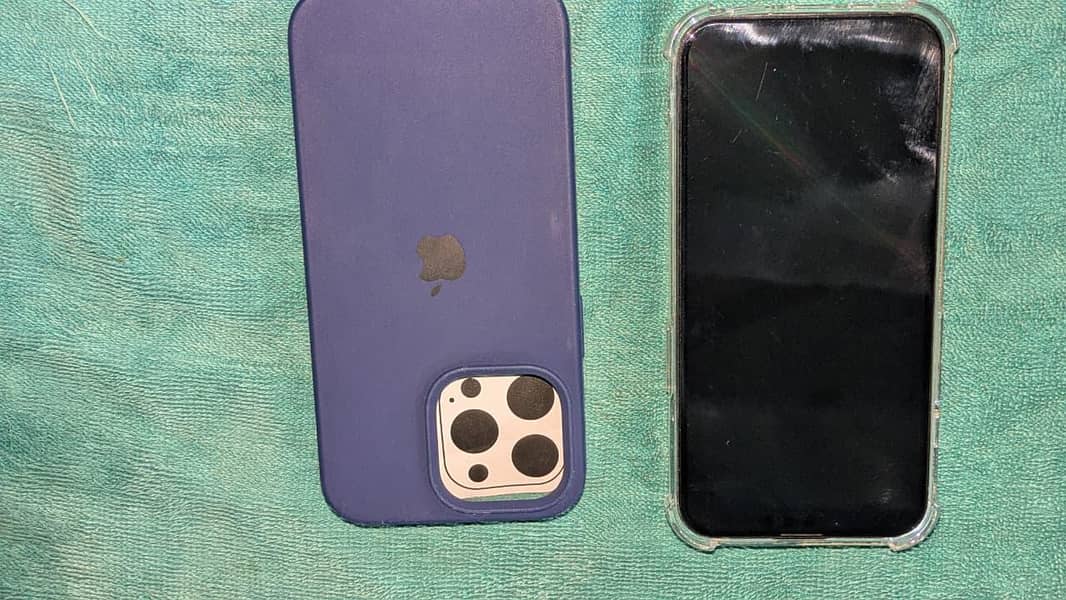 Apple iPhone 13 Pro 4