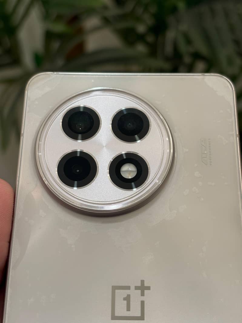 One Plus Ace 5 (Exchange Possible) 7