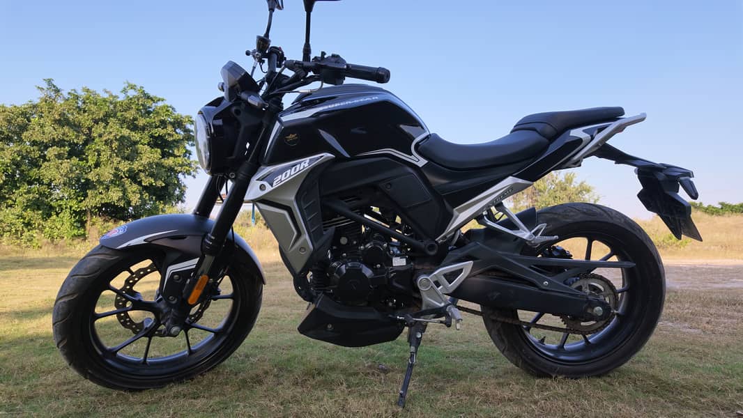 Super Star 200R | First Owner | Islamabad Registered | 7000 KM | NEW ...