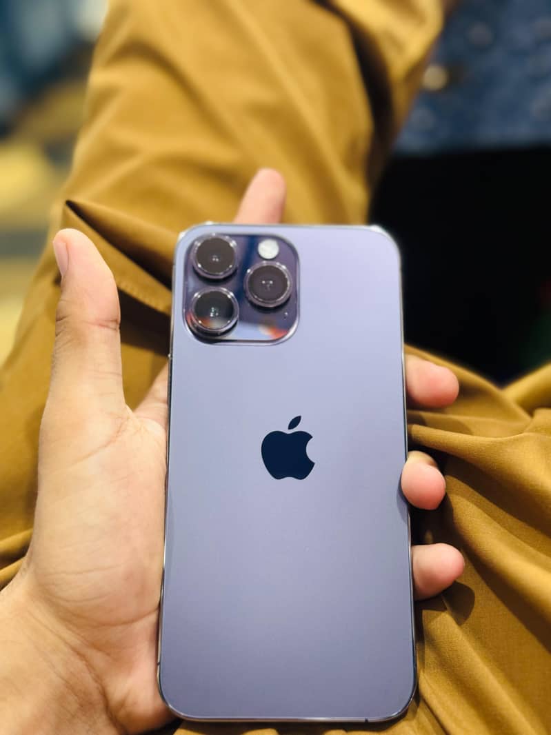 Apple iPhone 14 Pro Max 2