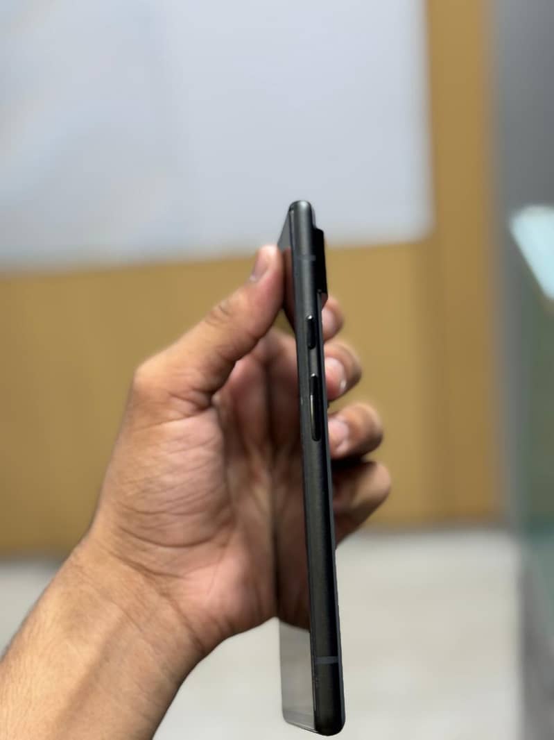 Google Pixel 6 5