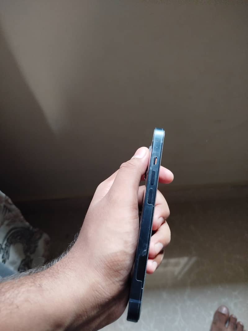 Apple iPhone 14 0