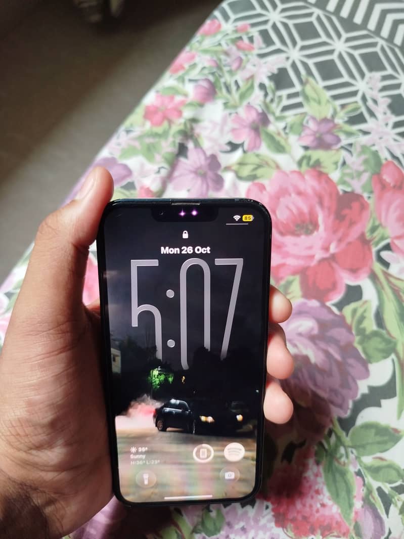 Apple iPhone 14 1