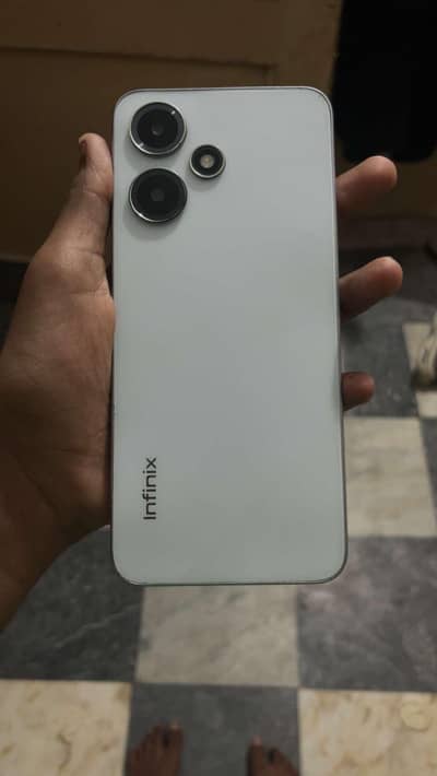 Infinix Hot 30 Play
