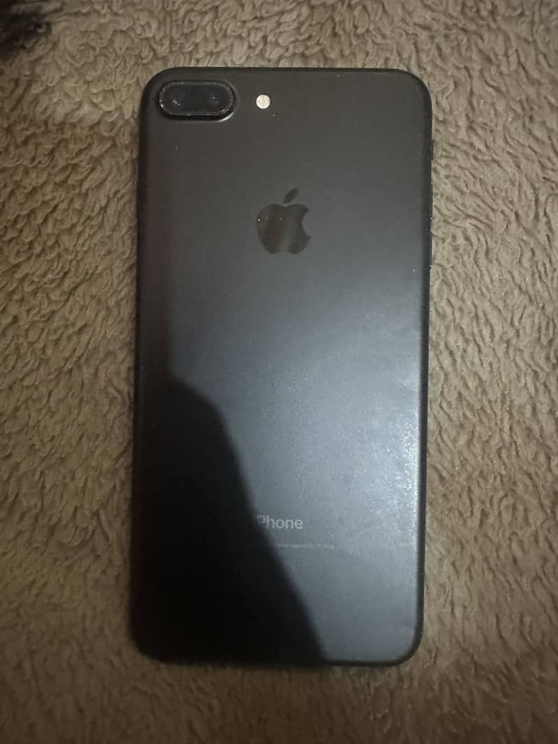 Apple iPhone 7 Plus 3