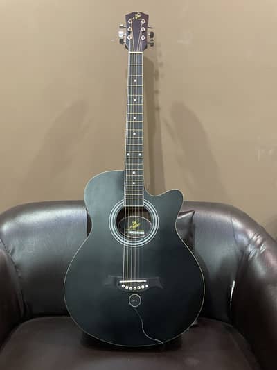 Swift Horse 40C BK Acoustic Guitar – Excellent Condition + Pickup