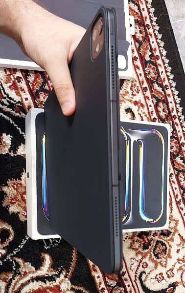 ipad pro M5 11 inches 03368764430 Whatsapp number