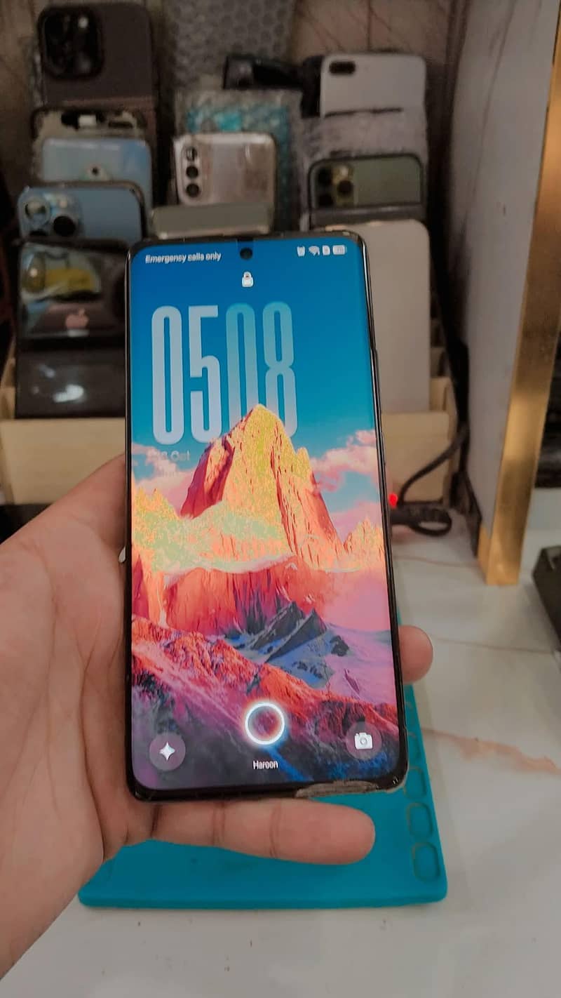 OPPO Reno11 3