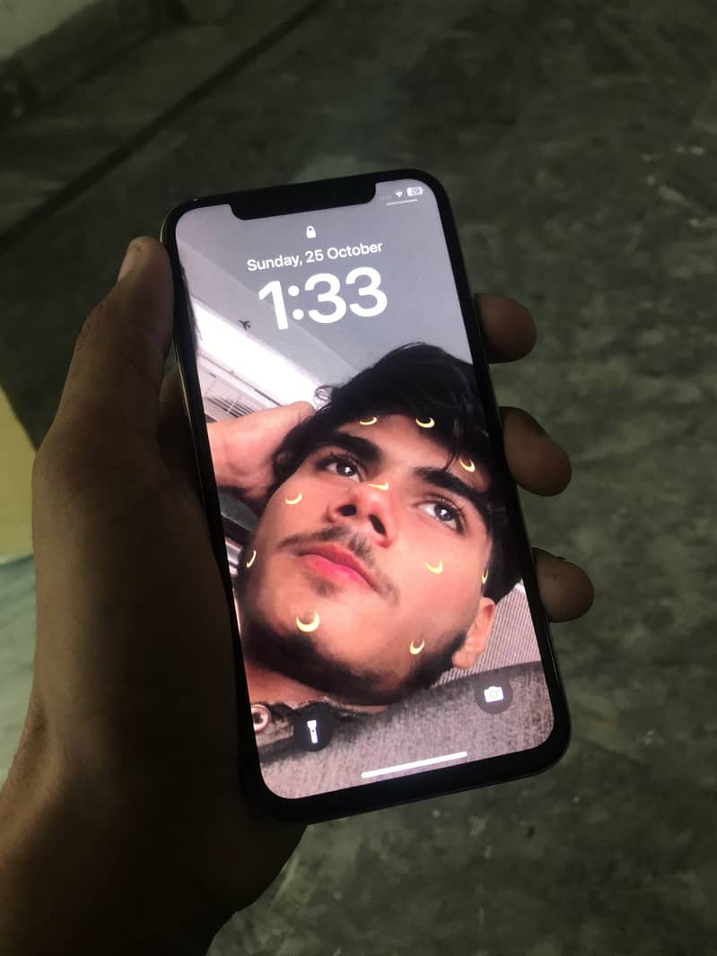 Apple iPhone X 5