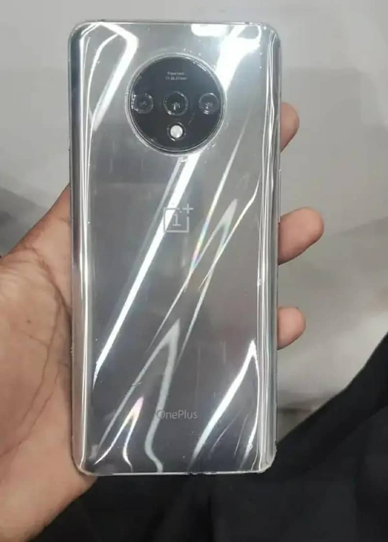 One Plus 7T 1