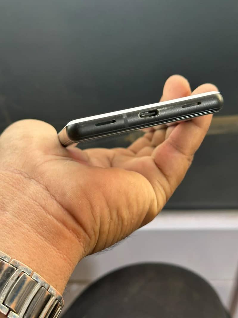 Google Pixel 6a - Mobile Phones - 1120900881