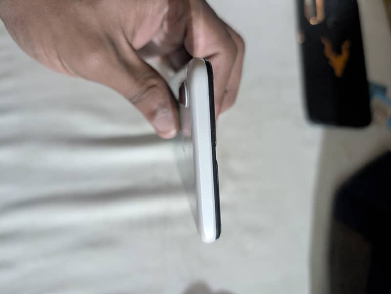 OPPO A31 3