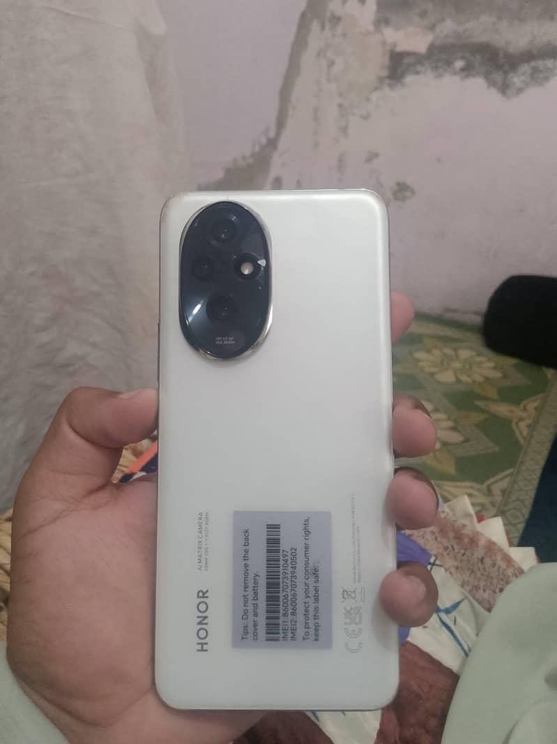 Honor 200 3