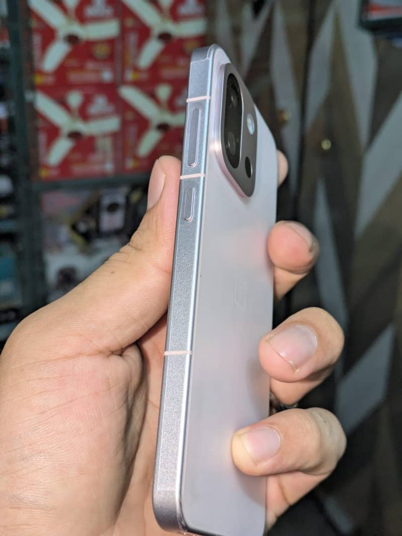 One Plus 13T 1