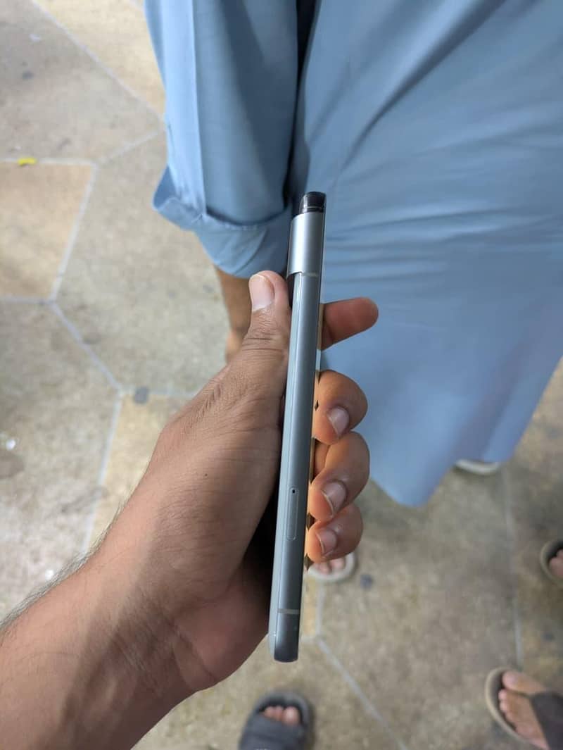 Google Pixel 8 - Mobile Phones - 1120901034