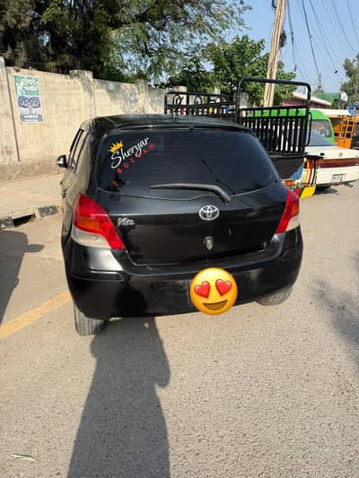 Toyota Vitz 2010