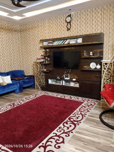 1 Kanal Almost Brand New Banglow