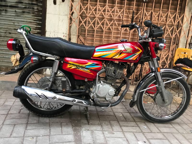 united 125 0