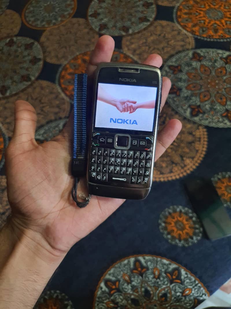 Nokia E71 2