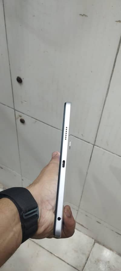 lenovo tab 7 5g. . . . . . 4gb 64gb