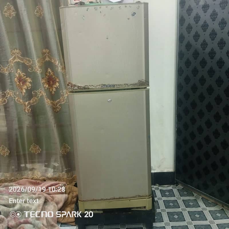 Refrigerator 2