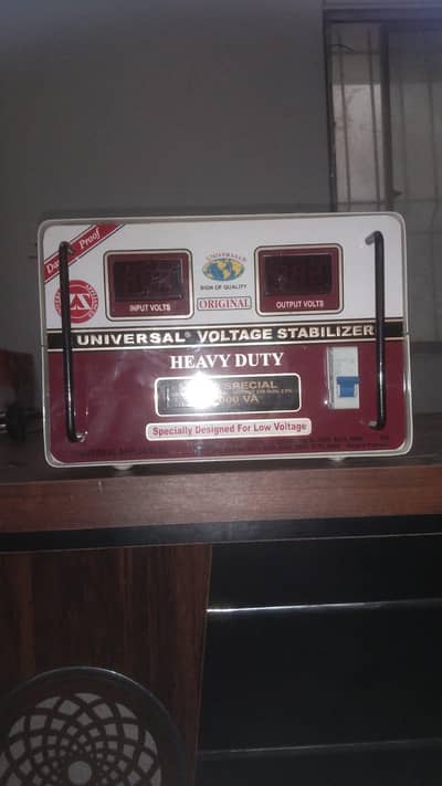 Heavy Duty Universal Voltage Stabilizer for Sale
