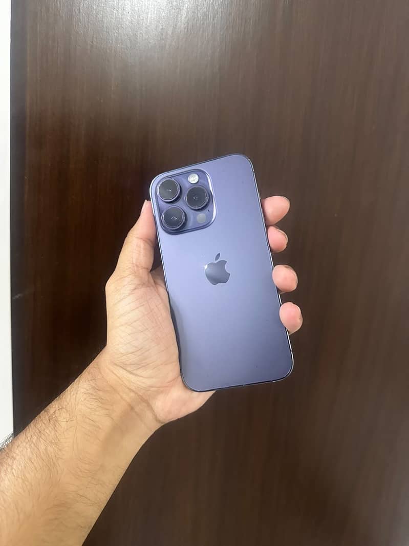 Apple iPhone 14 Pro 1