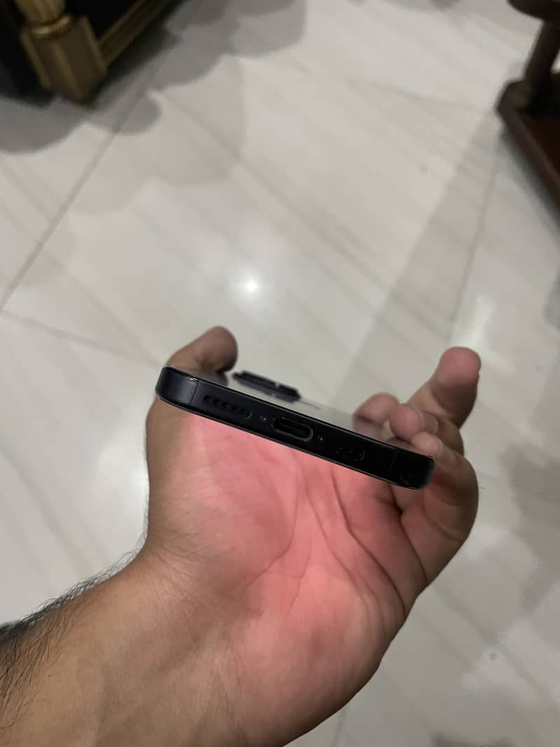 Apple iPhone 15 1