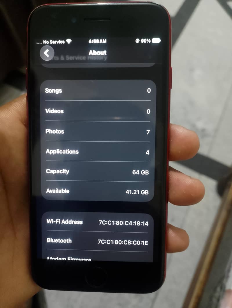 Apple iPhone SE 7