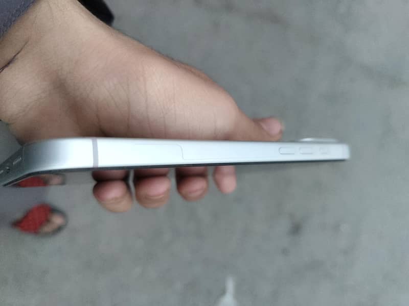 Apple iPhone 17 Pro Max 3