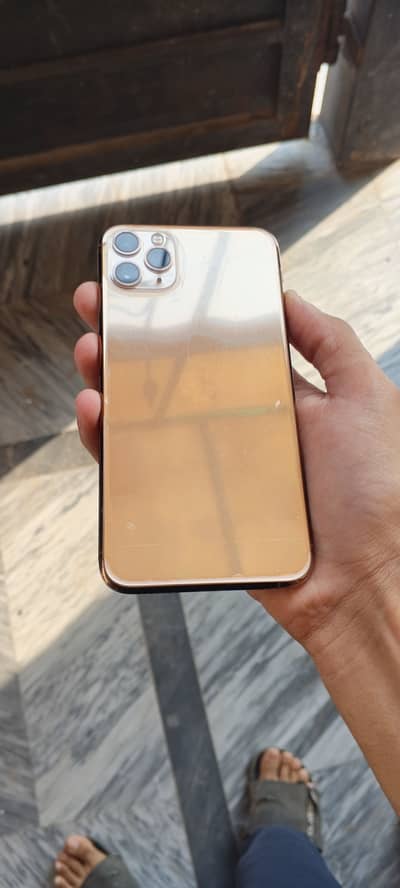 Apple iPhone 11 Pro Max 256 gb non pta jv battery health 81