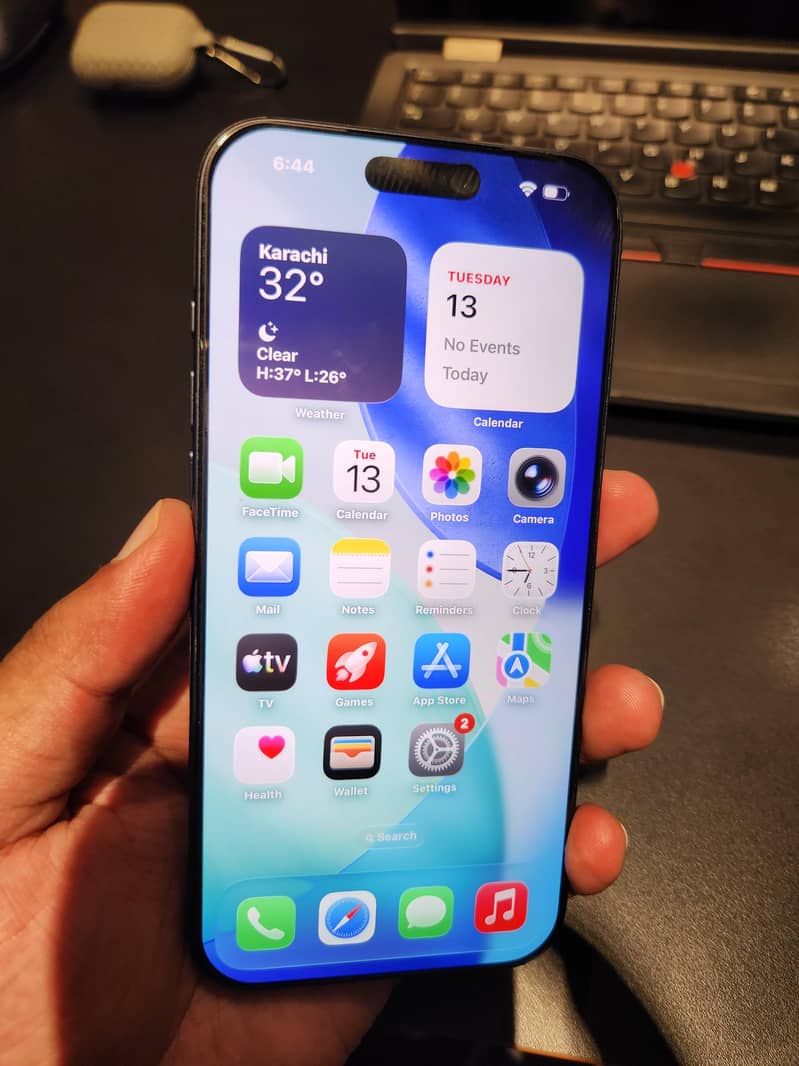 Apple iPhone 17 Pro Max 2