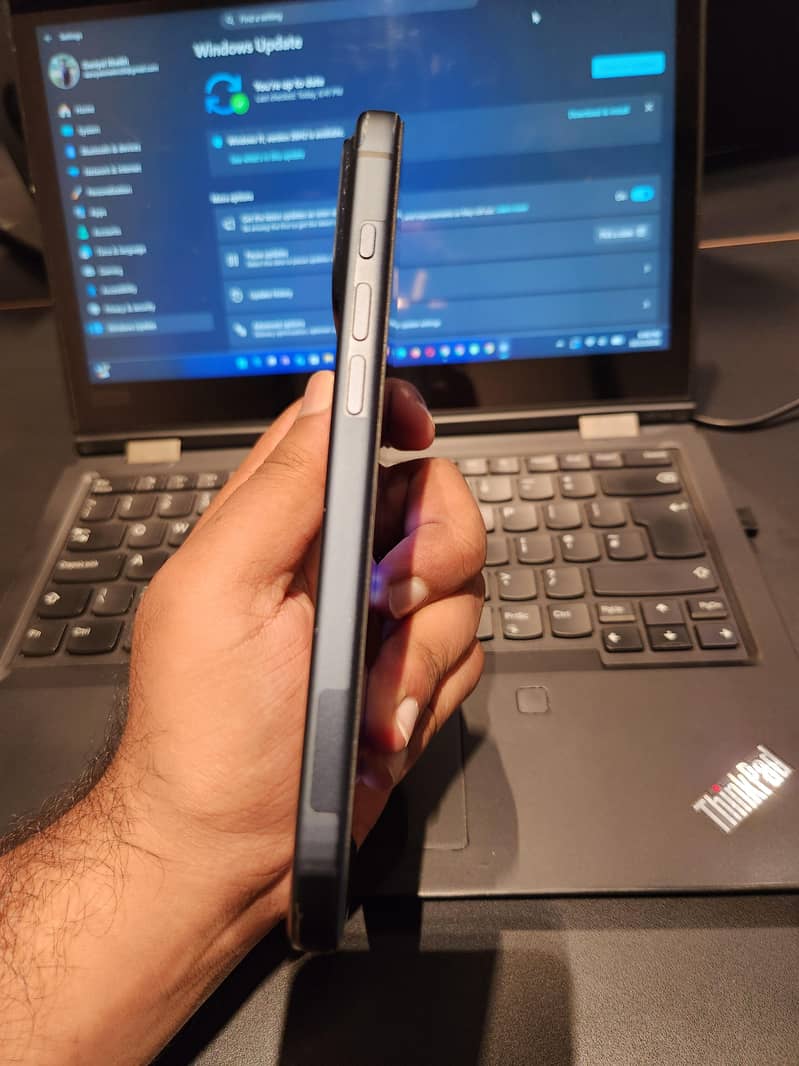 Apple iPhone 17 Pro Max 5