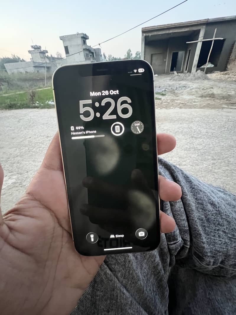 Apple iPhone 12 Pro 1