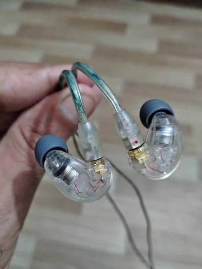 SHURE SE215 PRO