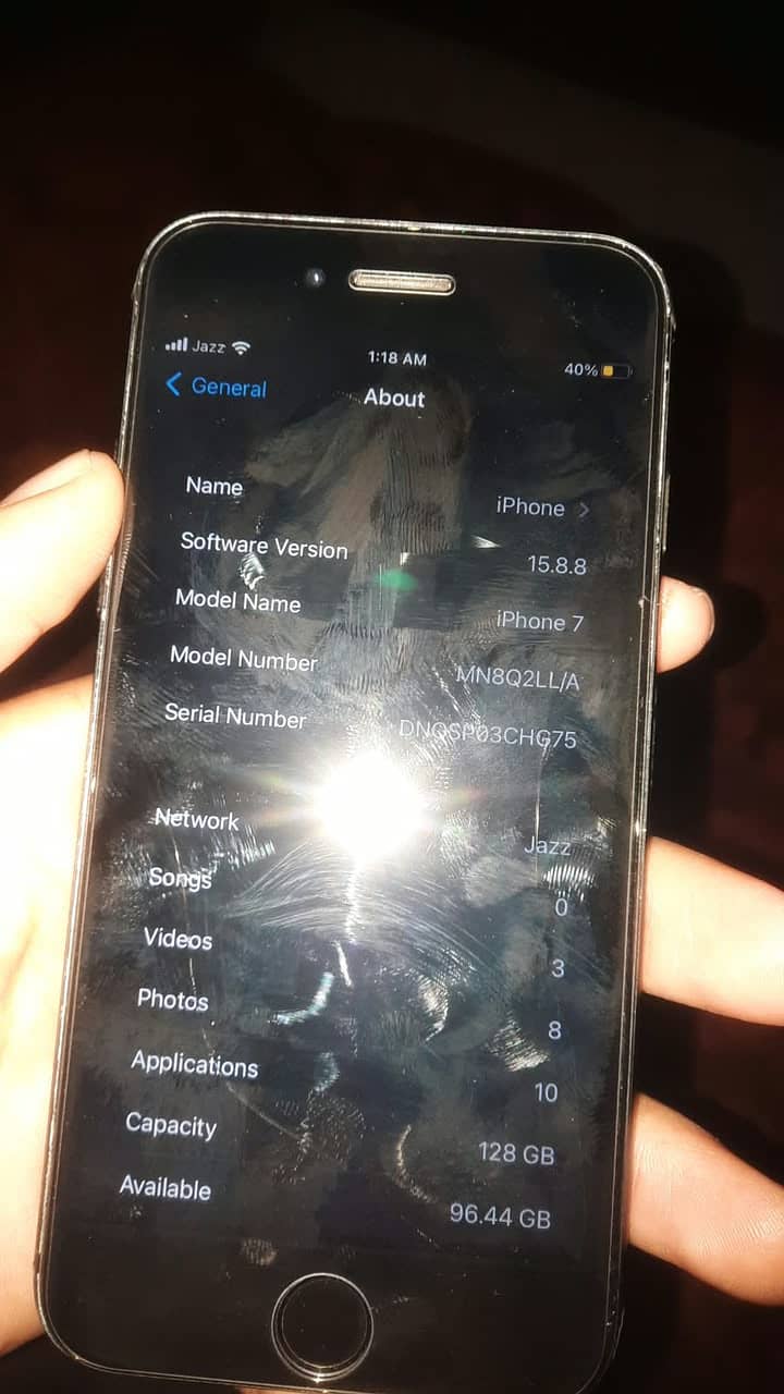 Apple iPhone 7 Plus 1