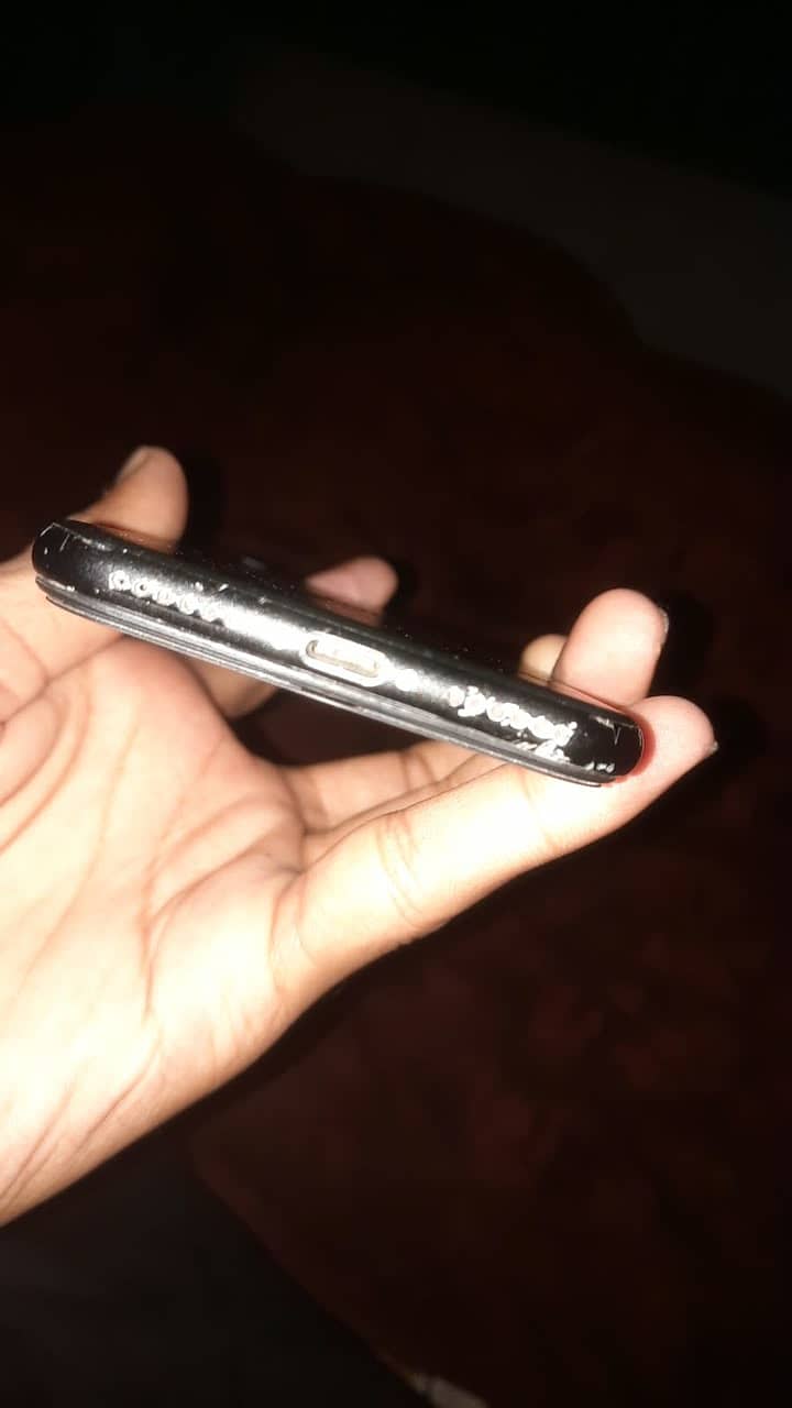 Apple iPhone 7 Plus 2