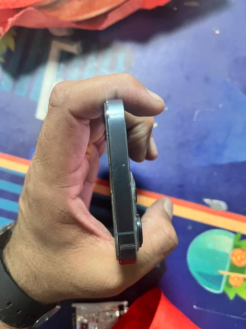 Apple iPhone 13 Pro 7
