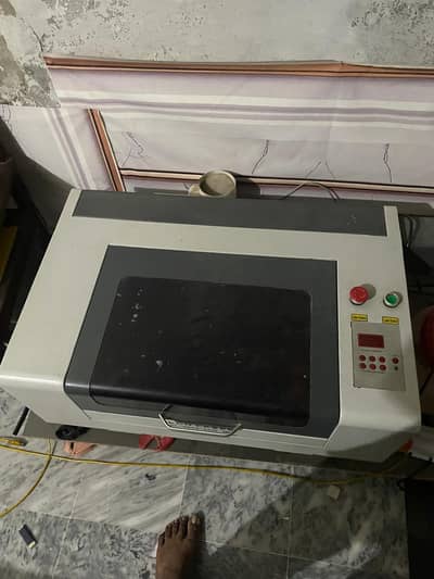 laser cutting machine